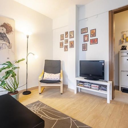Flat With Balcony Near Bull Statue In Kadikoy Apartment Istanbul Luaran gambar
