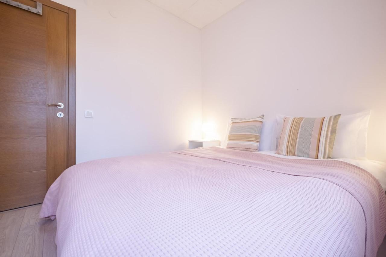Flat With Balcony Near Bull Statue In Kadikoy Apartment Istanbul Luaran gambar